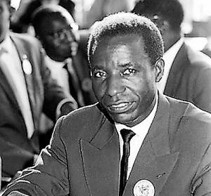 Portrait d'Alphonse Massamba-Débat